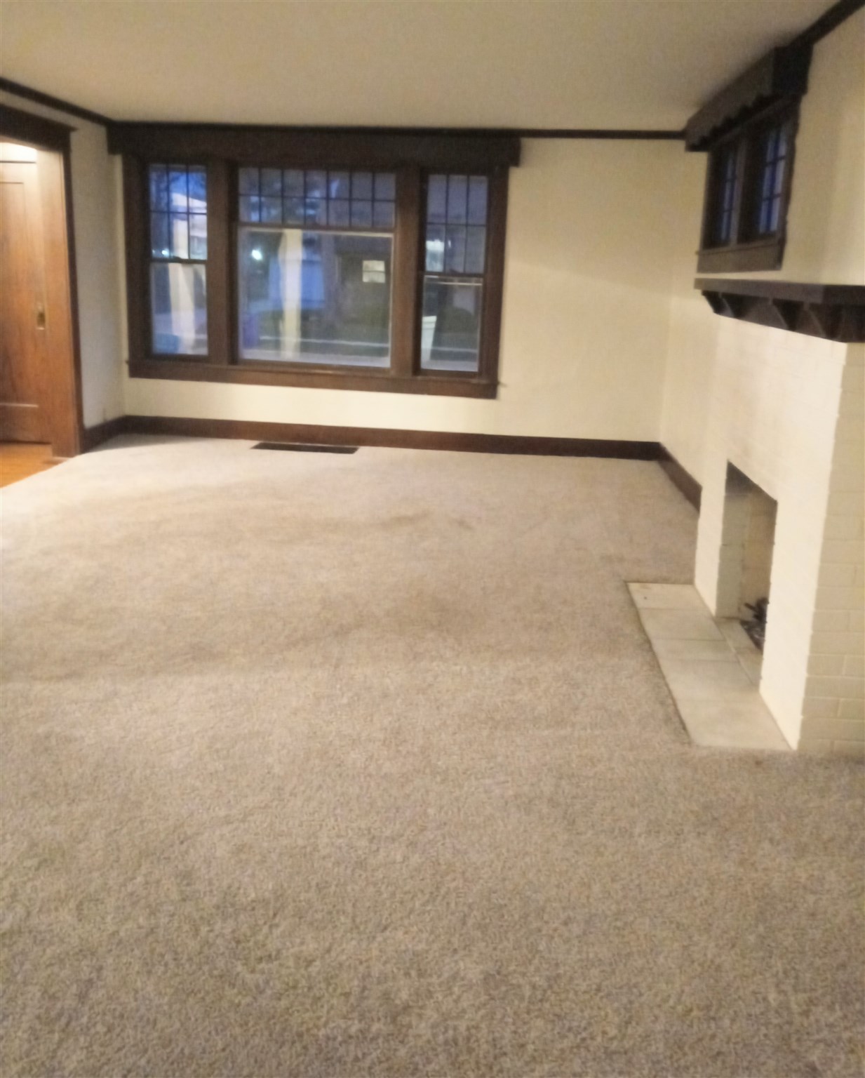 529 East Main Street Butler, IN 46721 - Photo 6 of 19