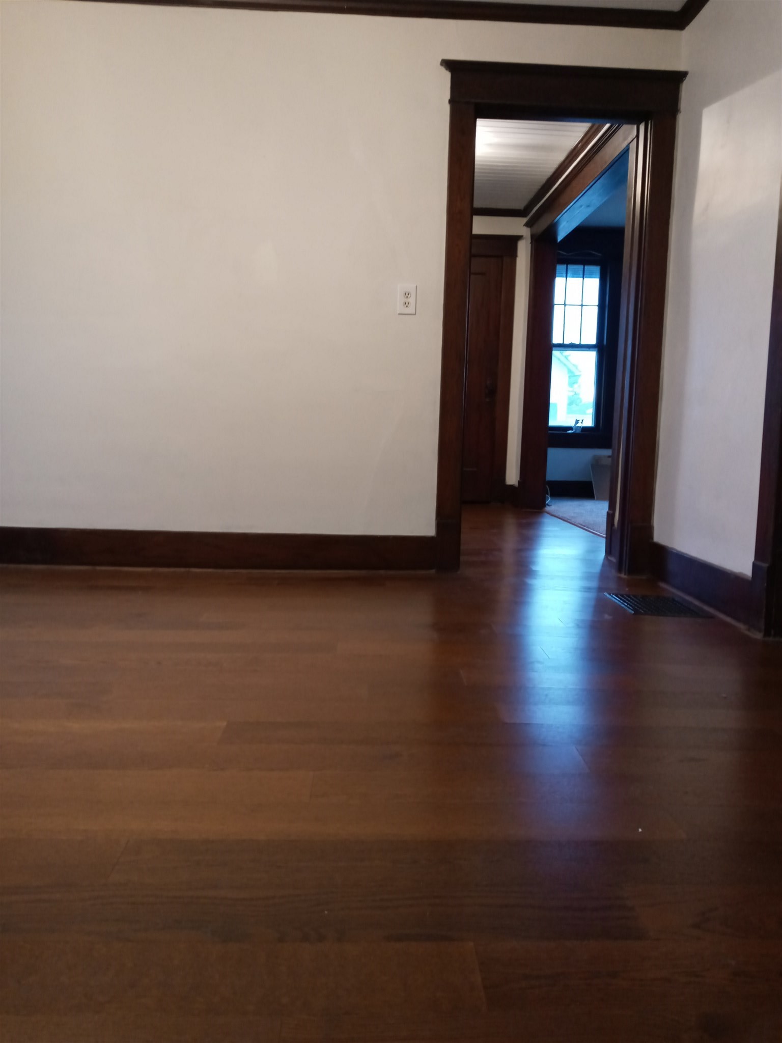 529 East Main Street Butler, IN 46721 - Photo 8 of 19
