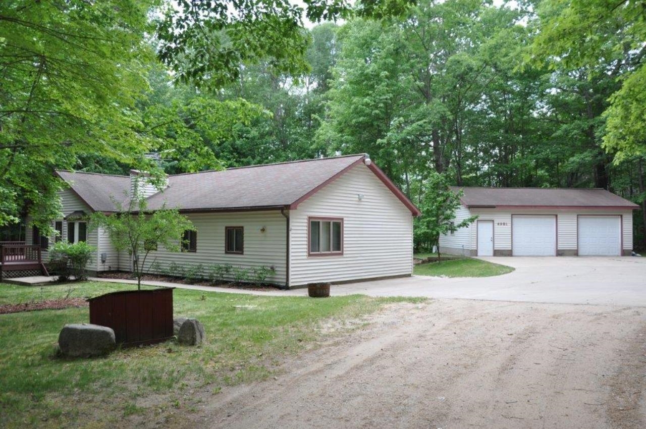 4981 West Birch Road Roscommon, MI 48653 - Photo 1 of 25 1912266.JPG