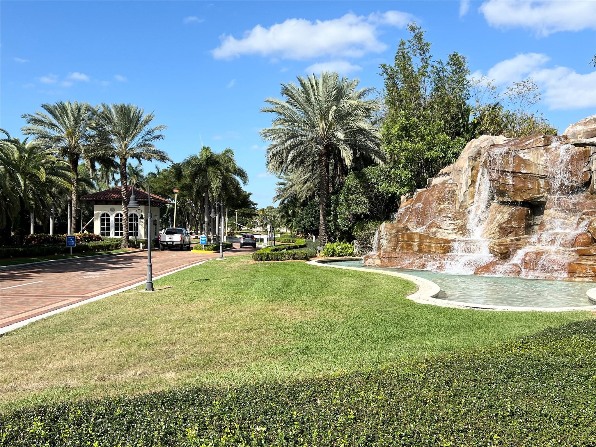6471 Via Rosa Boca Raton, FL 33433 - Photo 3 of 34 Photo 3