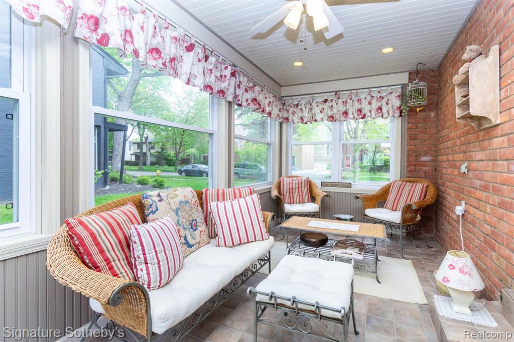 3629 Cumberland Road Berkley, MI 48072 - Photo 9 of 48