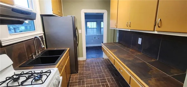 $1,200 | 2027 Stephen Girard Street, New Orleans, LA 70122