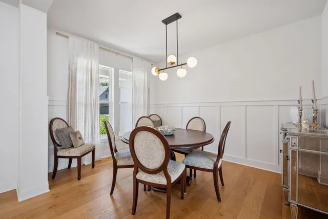 $1,375,000 | 16370 62nd Place North, Maple Grove, MN 55311