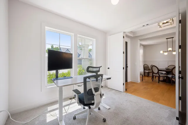 $1,375,000 | 16370 62nd Place North, Maple Grove, MN 55311