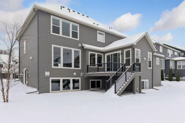 $1,375,000 | 16370 62nd Place North, Maple Grove, MN 55311