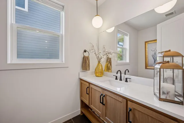 $1,375,000 | 16370 62nd Place North, Maple Grove, MN 55311