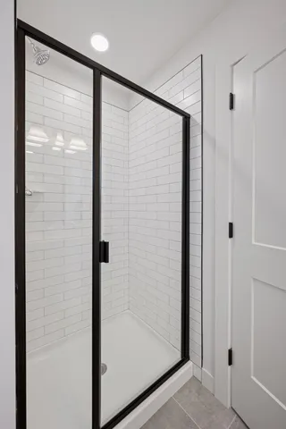 $1,375,000 | 16370 62nd Place North, Maple Grove, MN 55311