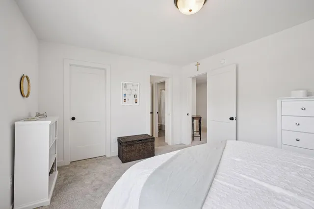 $1,375,000 | 16370 62nd Place North, Maple Grove, MN 55311