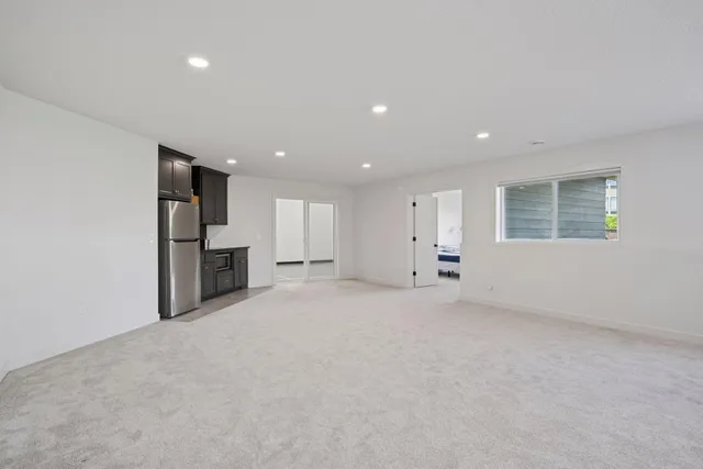 $1,375,000 | 16370 62nd Place North, Maple Grove, MN 55311