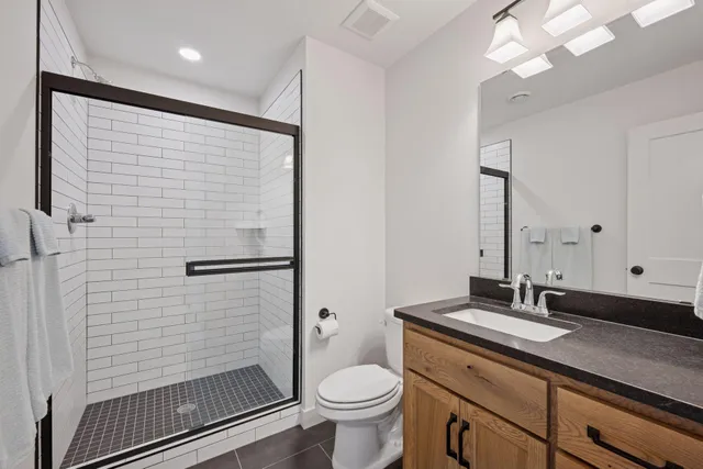 $1,375,000 | 16370 62nd Place North, Maple Grove, MN 55311