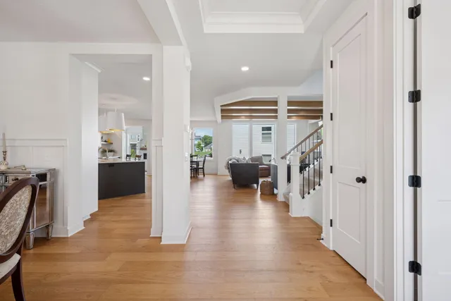 $1,375,000 | 16370 62nd Place North, Maple Grove, MN 55311