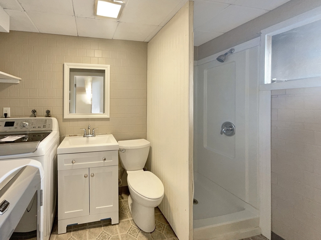61 Anna Road Weymouth, MA 02191 - Photo 19 of 26 Gallery Image 19