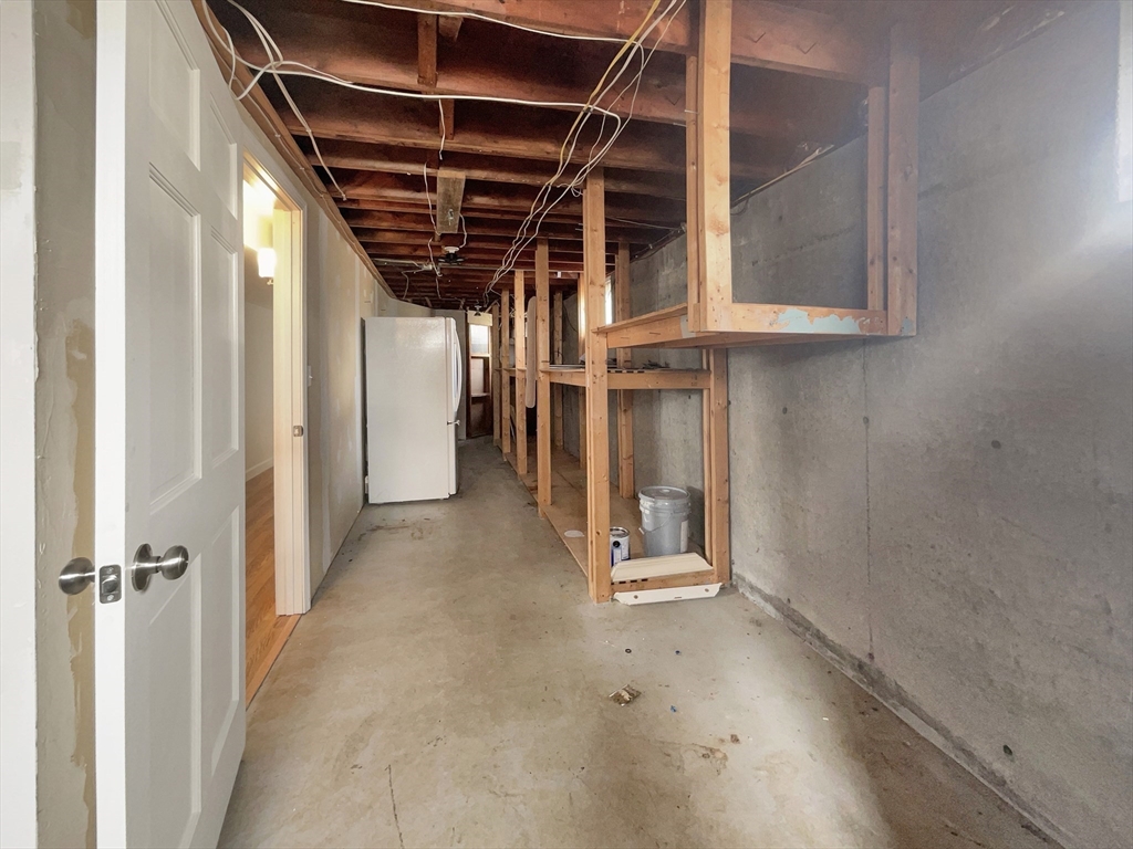 61 Anna Road Weymouth, MA 02191 - Photo 21 of 26 Gallery Image 21