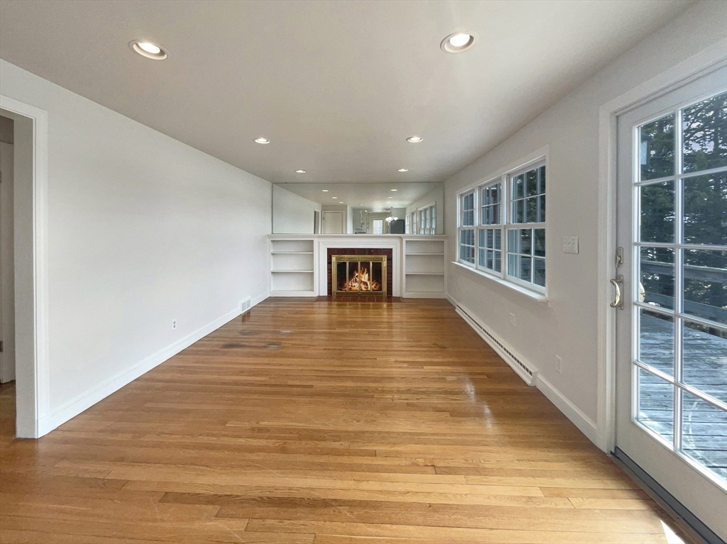 61 Anna Road Weymouth, MA 02191 - Photo 3 of 26 Gallery Image 3