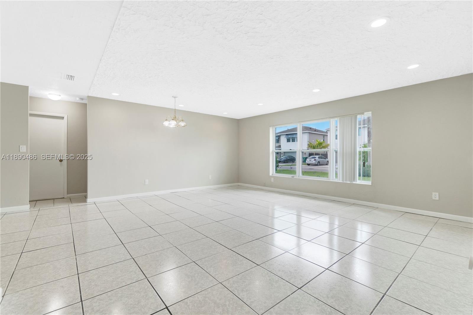 12950 Southwest 267th Street Homestead, FL 33032 - Photo 11 of 28 Gallery Image 11