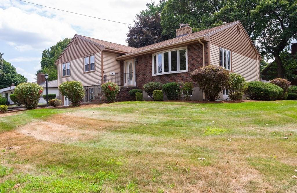 24 Evergreen Road Stoneham, MA 02180 - Photo 1 of 27 Gallery Image 1