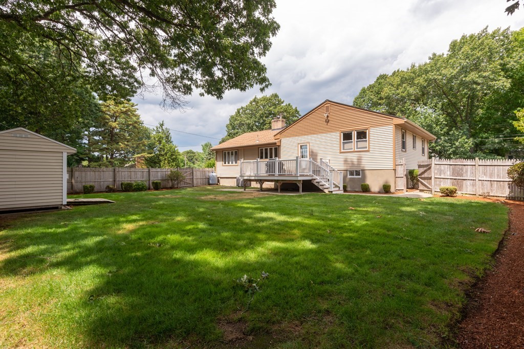 24 Evergreen Road Stoneham, MA 02180 - Photo 6 of 27 Gallery Image 6
