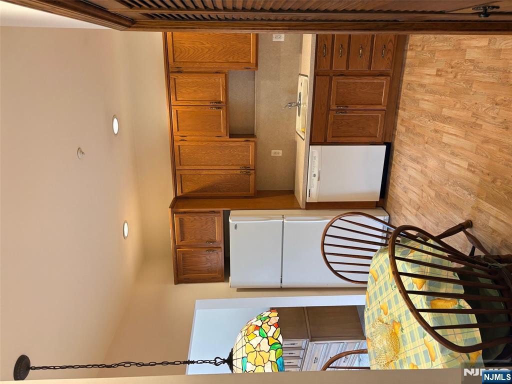 5415 Richmond Road West Milford, NJ 07480 - Photo 6 of 17