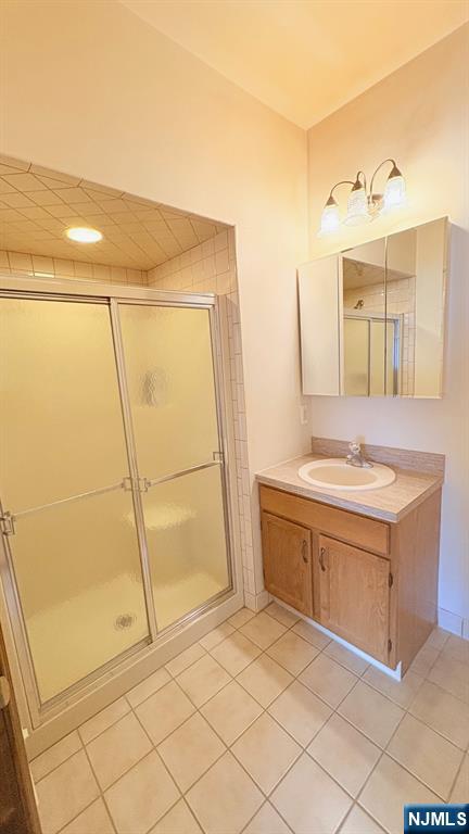 5415 Richmond Road West Milford, NJ 07480 - Photo 9 of 17