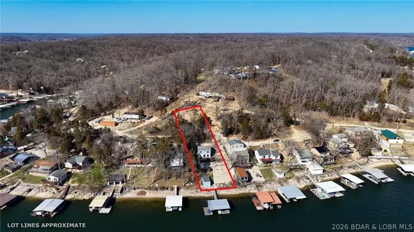 $425,000 | 27602 Golden Point Court, Barnett, MO 65011