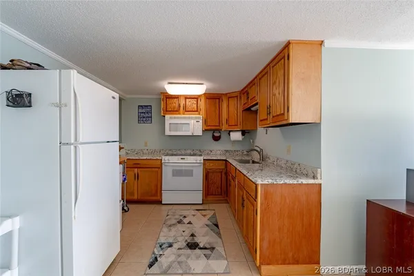 $425,000 | 27602 Golden Point Court, Barnett, MO 65011