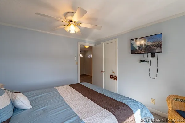 $425,000 | 27602 Golden Point Court, Barnett, MO 65011