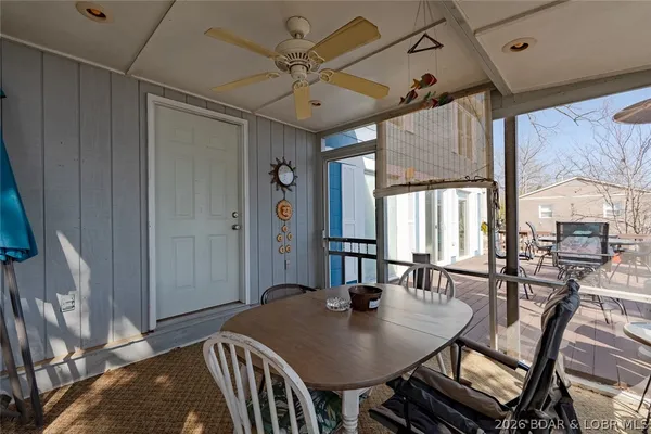 $425,000 | 27602 Golden Point Court, Barnett, MO 65011