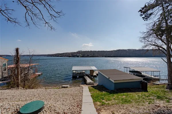 $425,000 | 27602 Golden Point Court, Barnett, MO 65011