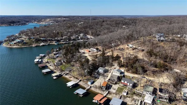 $425,000 | 27602 Golden Point Court, Barnett, MO 65011