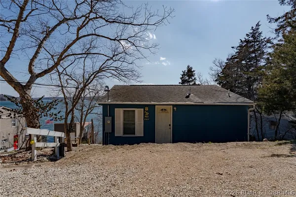 $425,000 | 27602 Golden Point Court, Barnett, MO 65011