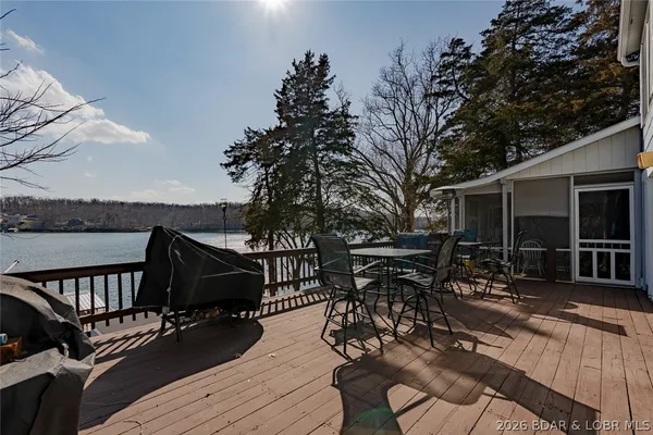 $425,000 | 27602 Golden Point Court, Barnett, MO 65011