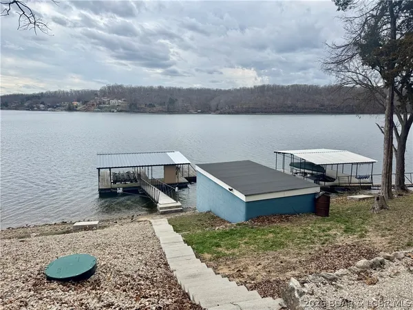 $425,000 | 27602 Golden Point Court, Barnett, MO 65011