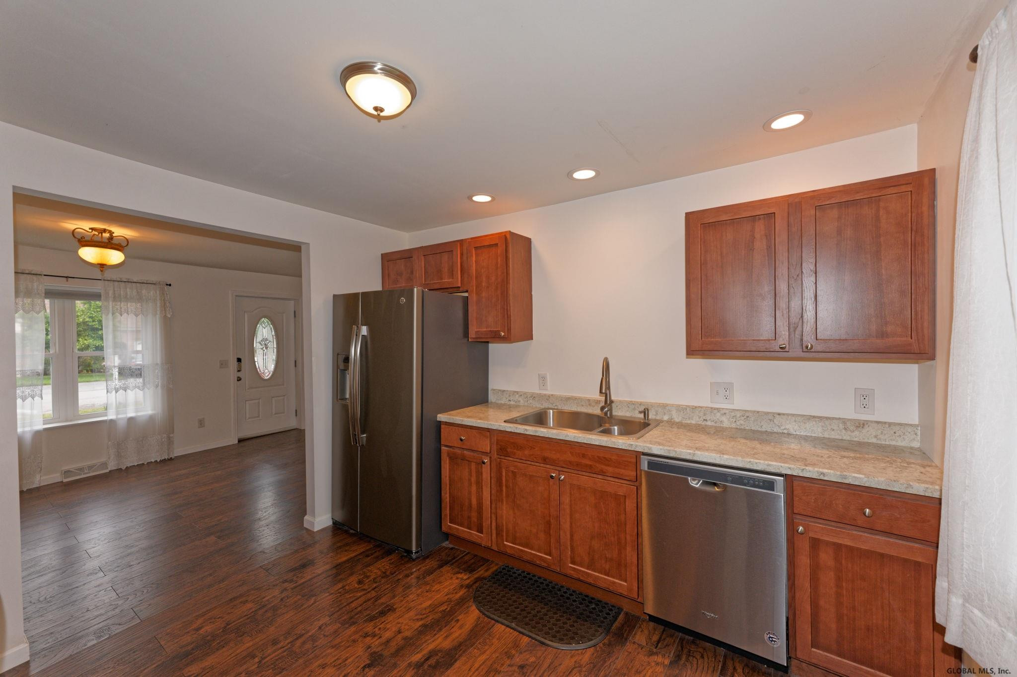 1035 Bill Road Rotterdam, NY 12303 - Photo 16 of 38 Photo 16