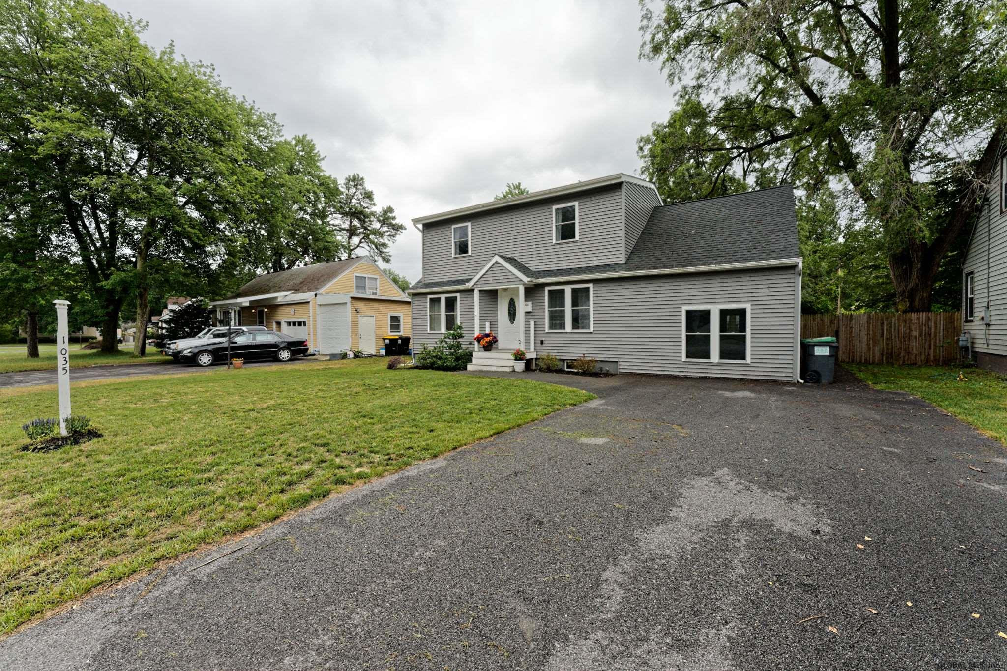 1035 Bill Road Rotterdam, NY 12303 - Photo 4 of 38 Photo 4