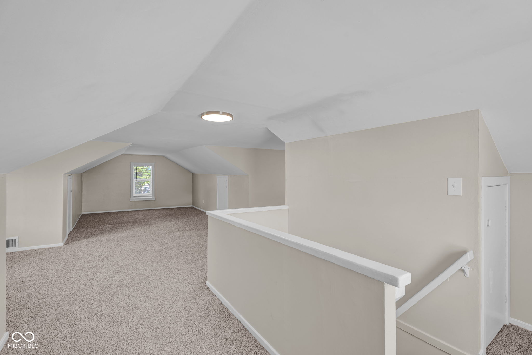 3127 13th Street Columbus, IN 47201 - Photo 17 of 30