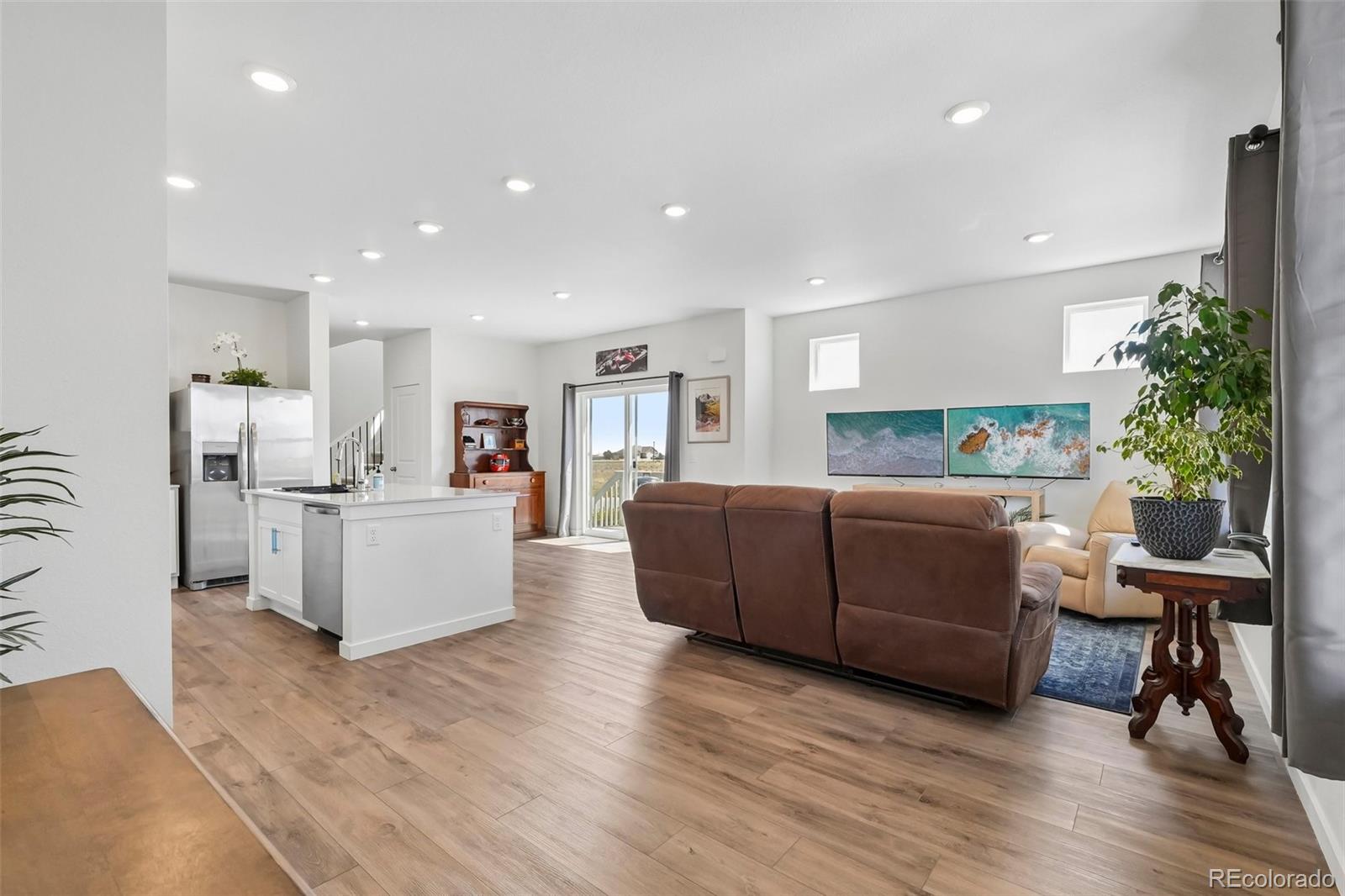 765 Aspen Avenue Bennett, CO 80102 - Photo 6 of 50