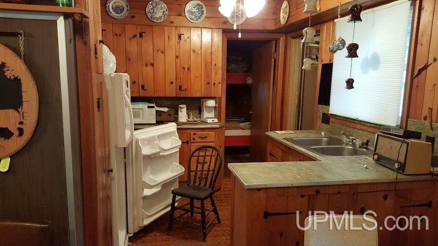 5217 County Road 513 Road Rapid River, MI 49878 - Photo 27 of 29