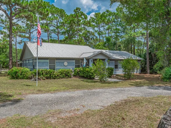 $465,000 | 127 Putnal Street, Carrabelle, FL 32322