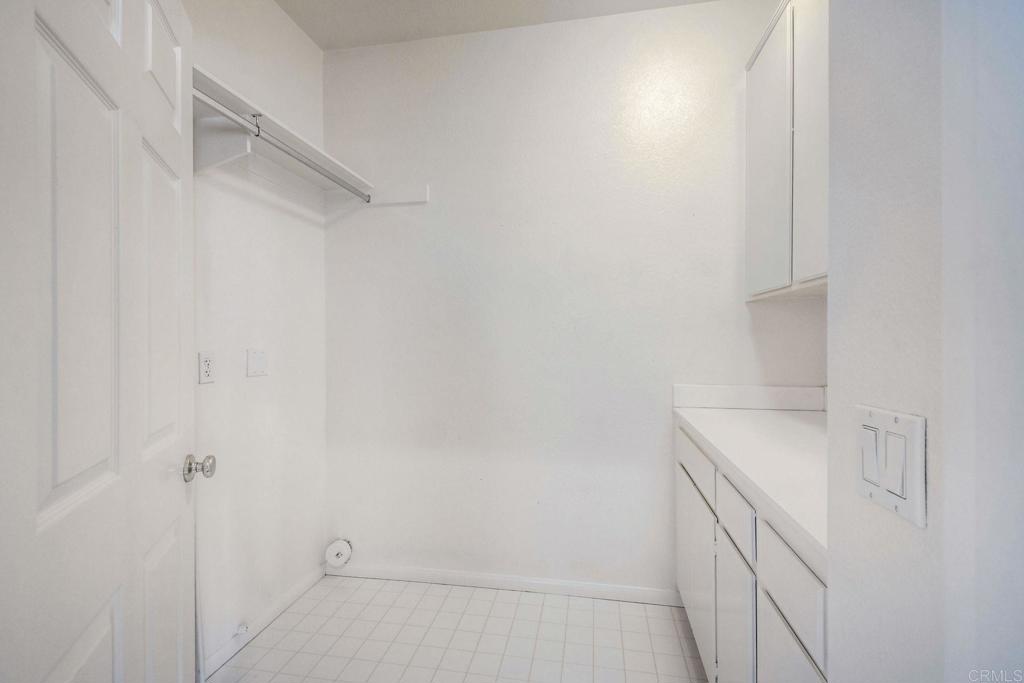 3840 Stoneridge Road Carlsbad, CA 92010 - Photo 22 of 36 a view of an empty walk in closet