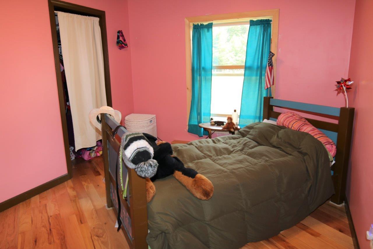 10722 North Black River Road Cheboygan, MI 49721 - Photo 14 of 24 Gallery Image 14