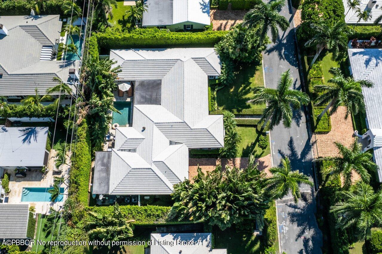 265 List Road Palm Beach, FL 33480 - Photo 35 of 39 an aerial view of a house
