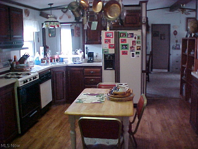 9060 West Ridge Road Elyria, OH 44035 - Photo 9 of 20 Home is bright and airy. Gas Heat and Central Air. All appliances stay. Move-in ready.
