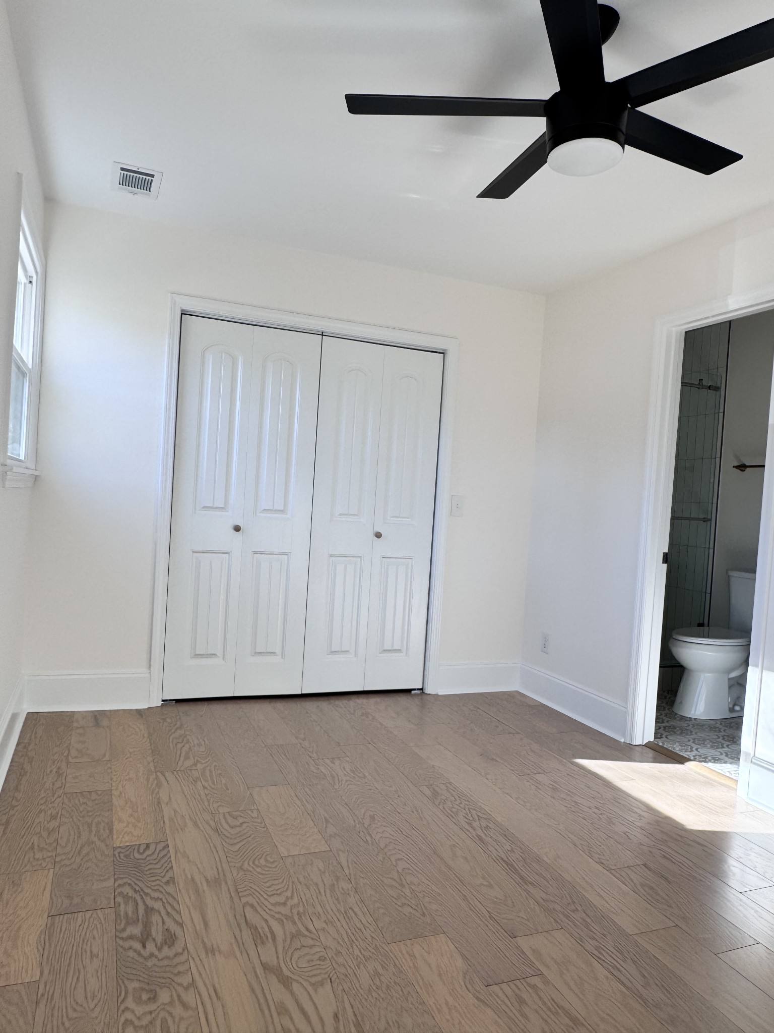 331 Oriel Avenue Nashville, TN 37210 - Photo 16 of 49 a view of an empty room
