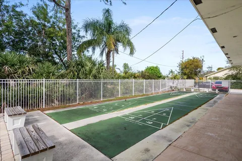 $249,999 | 10831 Southeast Sea Pines Circle, Hobe Sound, FL 33455