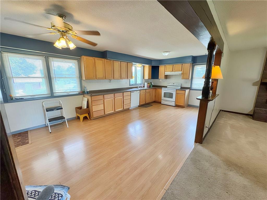 22217 Victory Road Spring Hill, KS 66083 - Photo 18 of 45