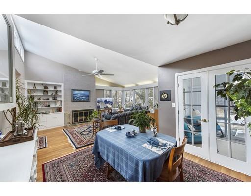 24 Laurel Road Swampscott, MA 01907 - Photo 4 of 30 Gallery Image 4