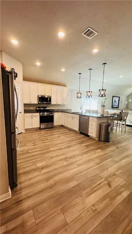 $2,650 | 6208 Pocono Drive, College Station, TX 77845