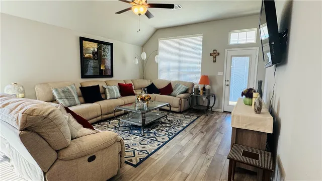 $2,650 | 6208 Pocono Drive, College Station, TX 77845