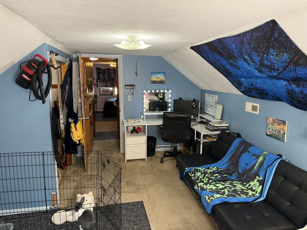 46 Evergreen Circle Ludlow, MA 01056 - Photo 29 of 39