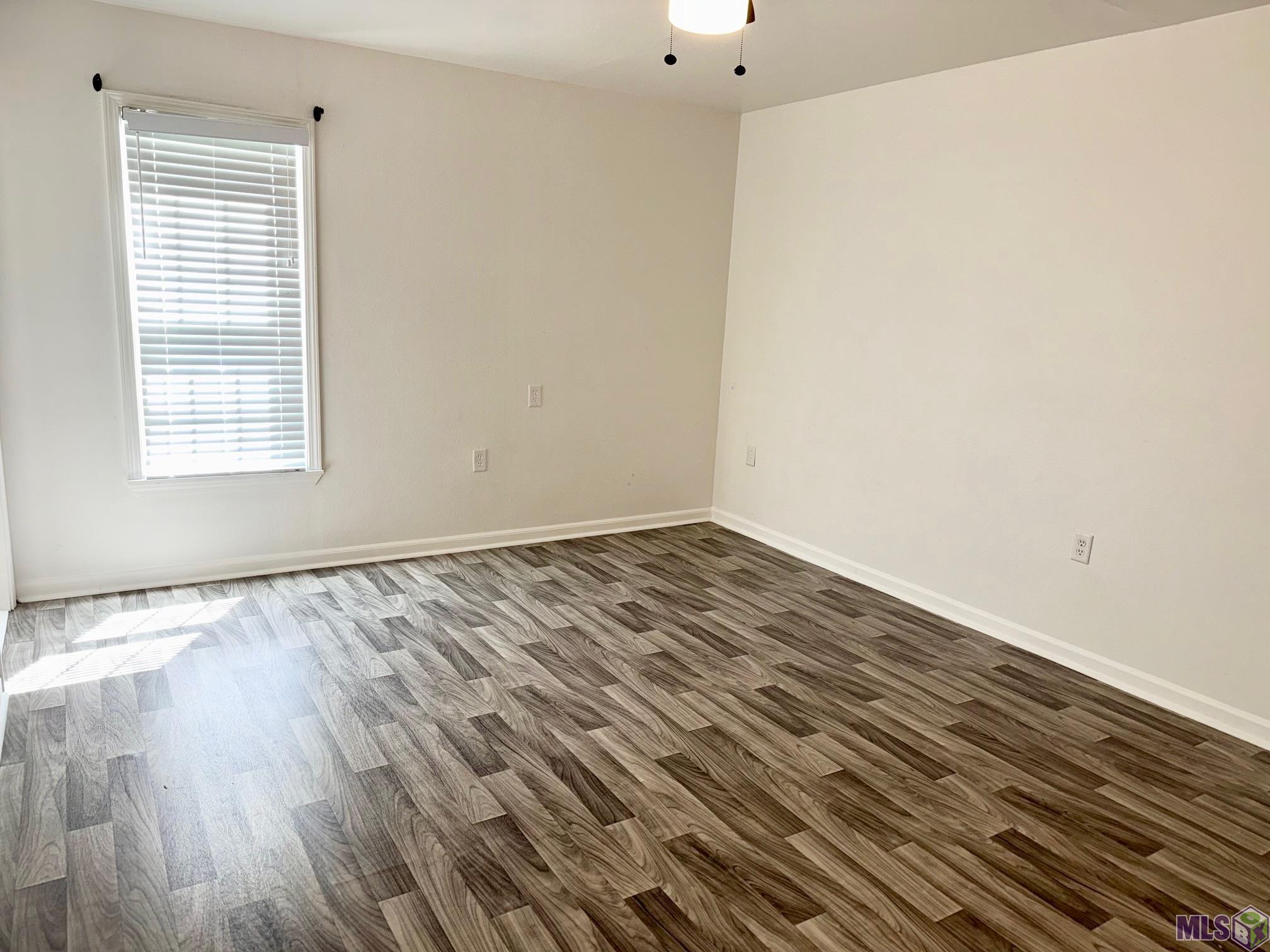 4226 Sycamore Street Baton Rouge, LA 70805 - Photo 6 of 11 Master bedroom